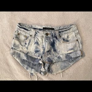 Billabong bleach washed denim shorts Size 27